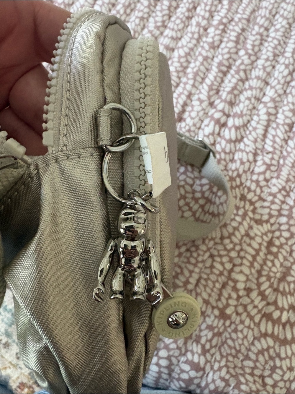 Kipling Abanu Metallic Crossbody - Picture 6 of 8